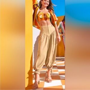 Fe Noel Tan Cropped Line. High Rise Pants